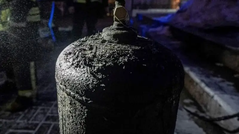 На Полтавщині чоловік постраждав внаслідок вибуху газового балону у власному дворі