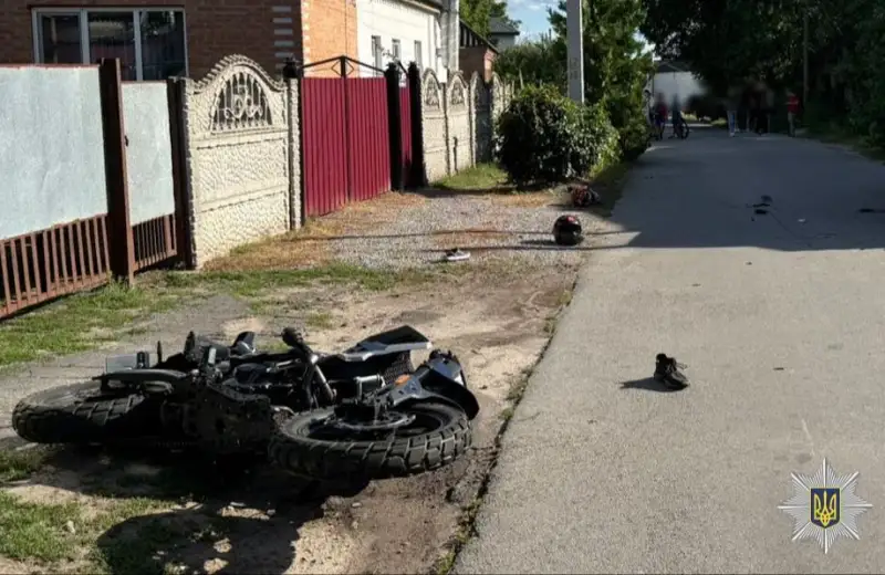 Смертельна аварія у Лохвиці: загинув неповнолітній мотоцикліст